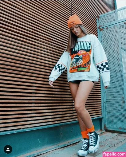 Anna Zak Onlyfans Photo Gallery 