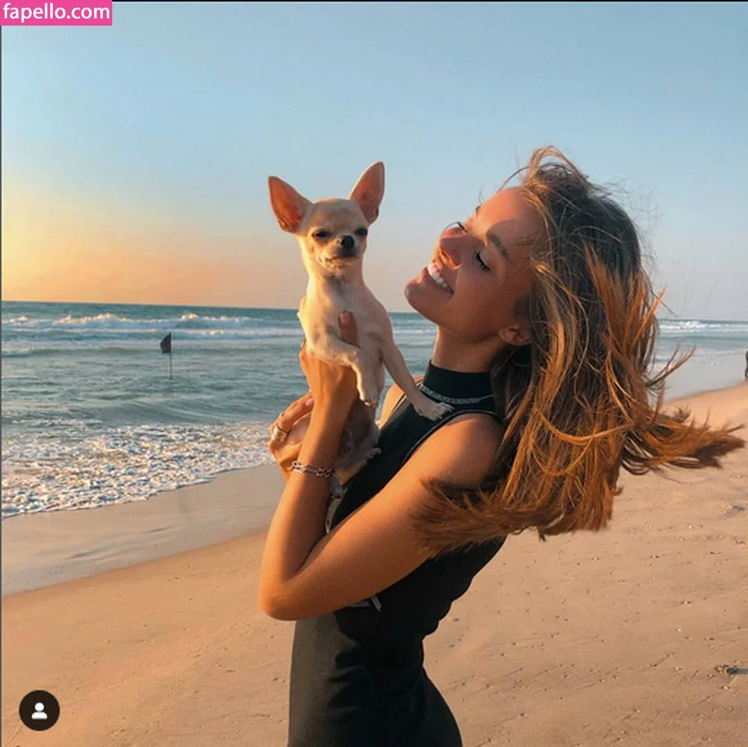 Anna Zak Onlyfans Photo Gallery 