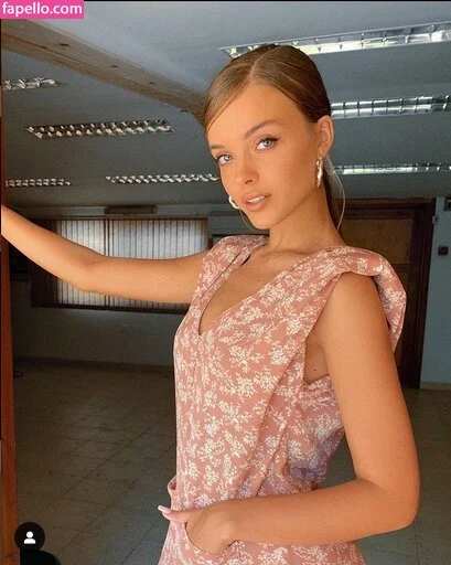 Anna Zak Onlyfans Photo Gallery 