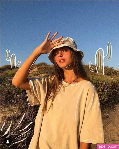 Anna Zak Onlyfans Photo Gallery 