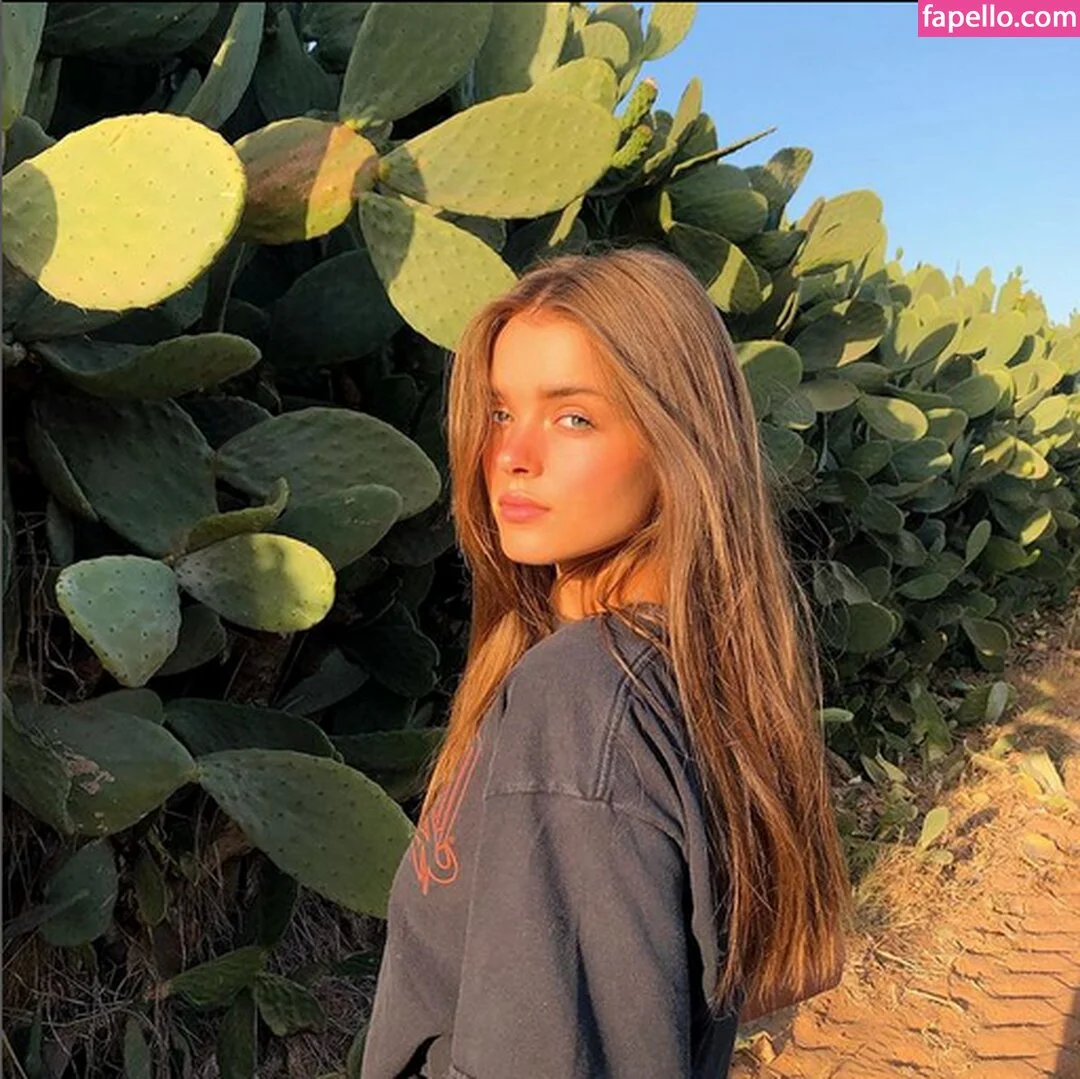 Anna Zak Onlyfans Photo Gallery 