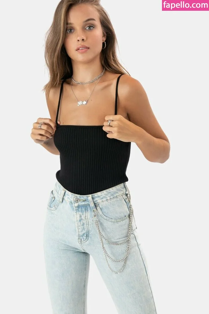 Anna Zak Onlyfans Photo Gallery 