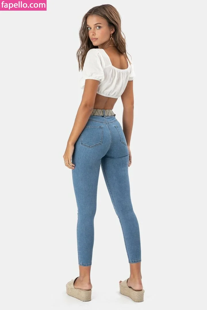 Anna Zak Onlyfans Photo Gallery 