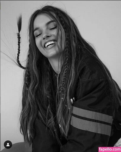 Anna Zak Onlyfans Photo Gallery 