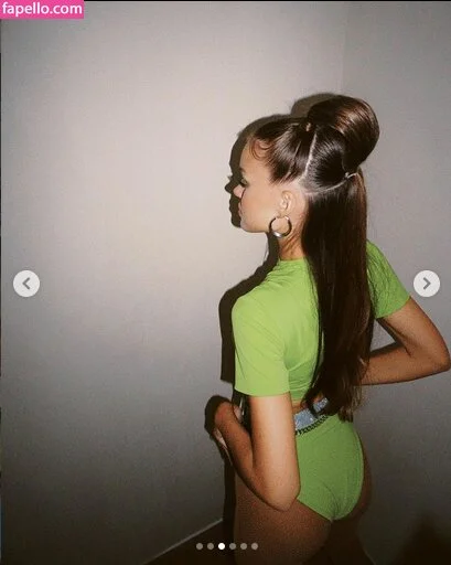 Anna Zak Onlyfans Photo Gallery 