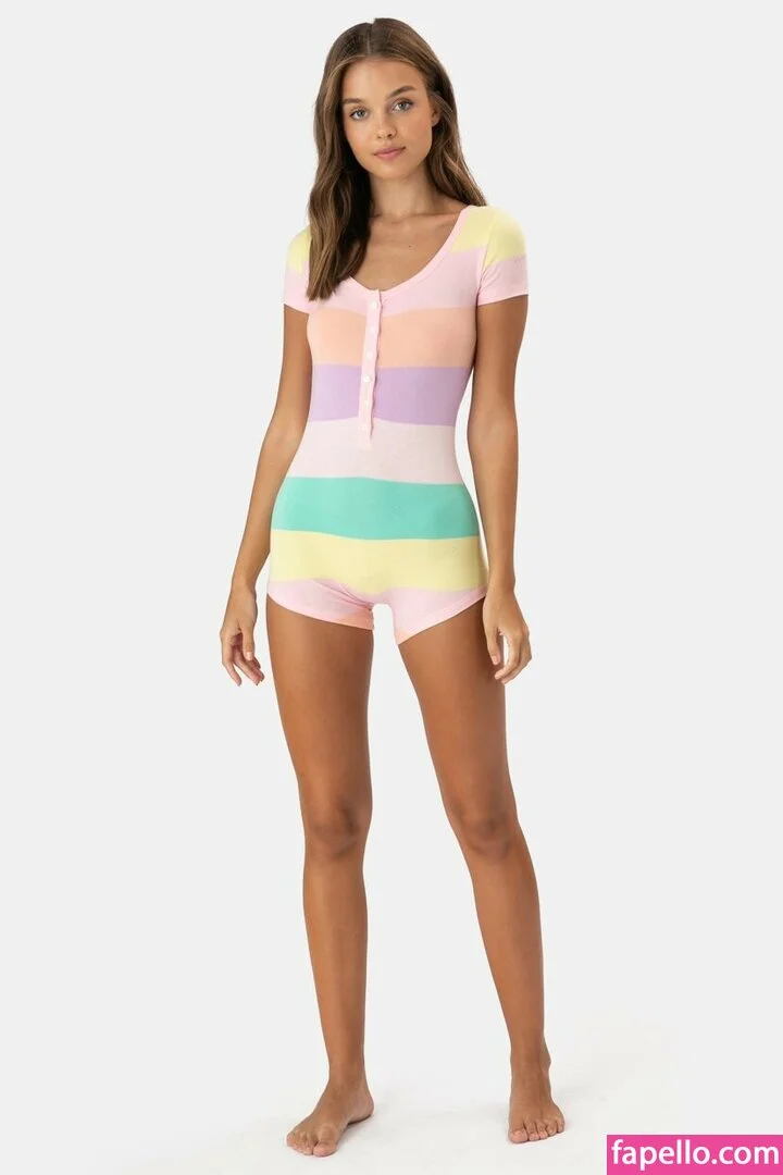 Anna Zak Onlyfans Photo Gallery 