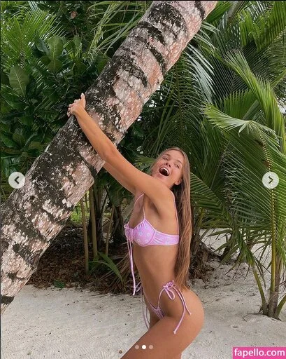 Anna Zak Onlyfans Photo Gallery 