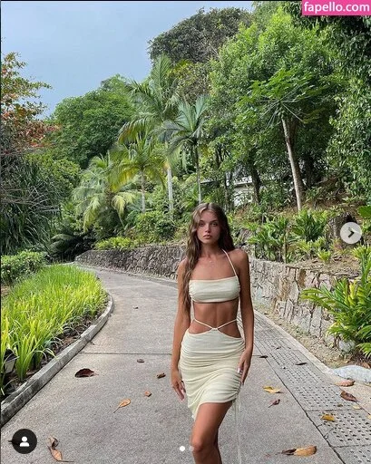 Anna Zak Onlyfans Photo Gallery 