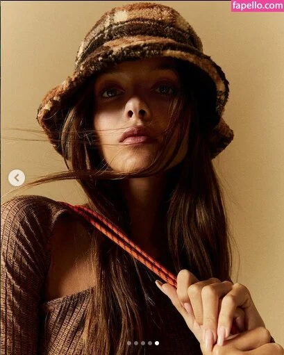 Anna Zak Onlyfans Photo Gallery 