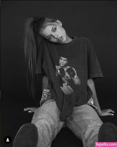 Anna Zak Onlyfans Photo Gallery 