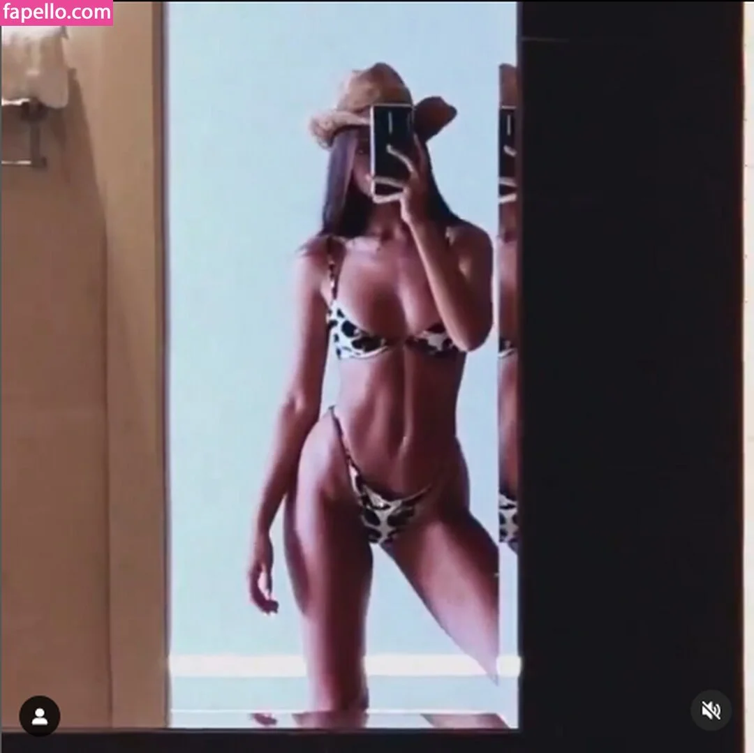 Anna Zak Onlyfans Photo Gallery 