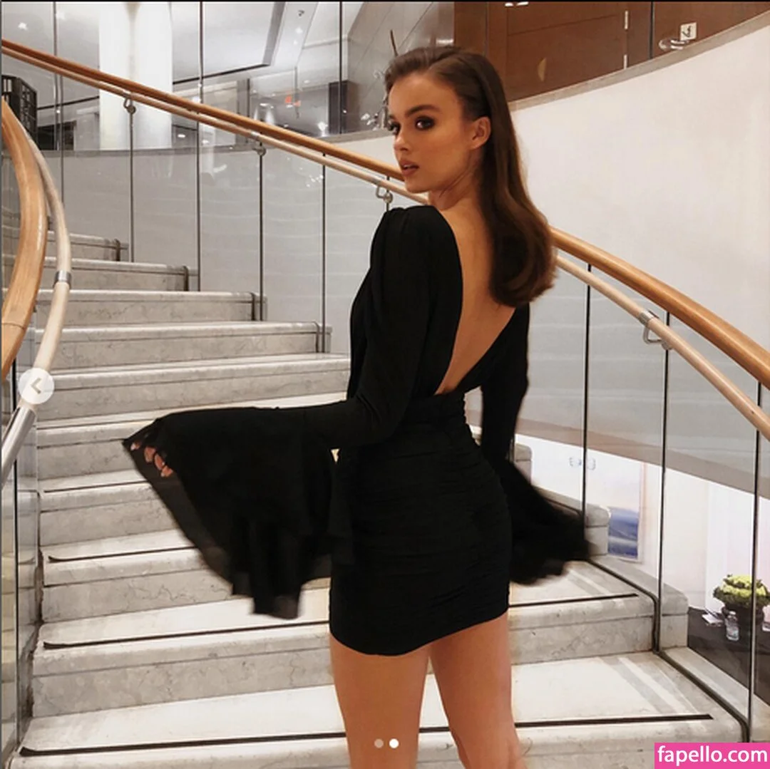 Anna Zak Onlyfans Photo Gallery 