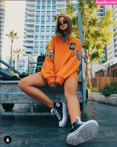 Anna Zak Onlyfans Photo Gallery 