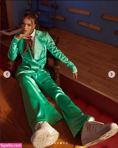 Anna Zak Onlyfans Photo Gallery 