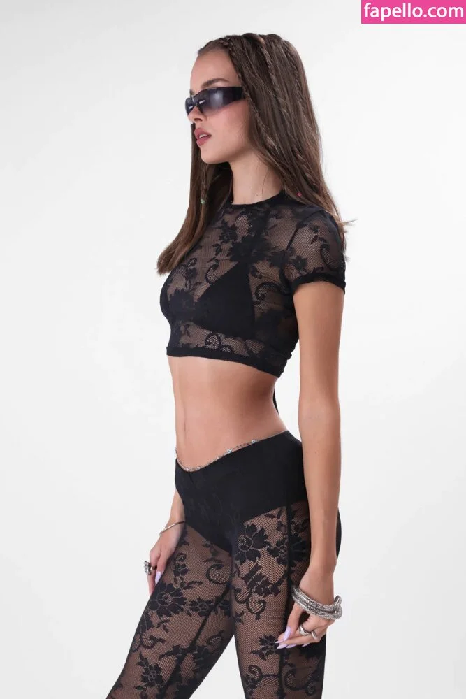 Anna Zak Onlyfans Photo Gallery 