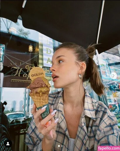 Anna Zak Onlyfans Photo Gallery 