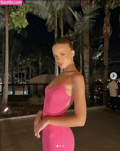 Anna Zak Onlyfans Photo Gallery 