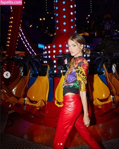 Anna Zak Onlyfans Photo Gallery 