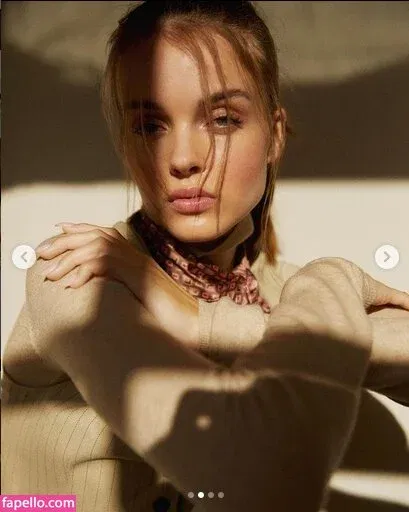 Anna Zak Onlyfans Photo Gallery 