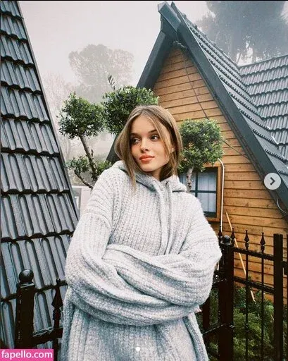 Anna Zak Onlyfans Photo Gallery 