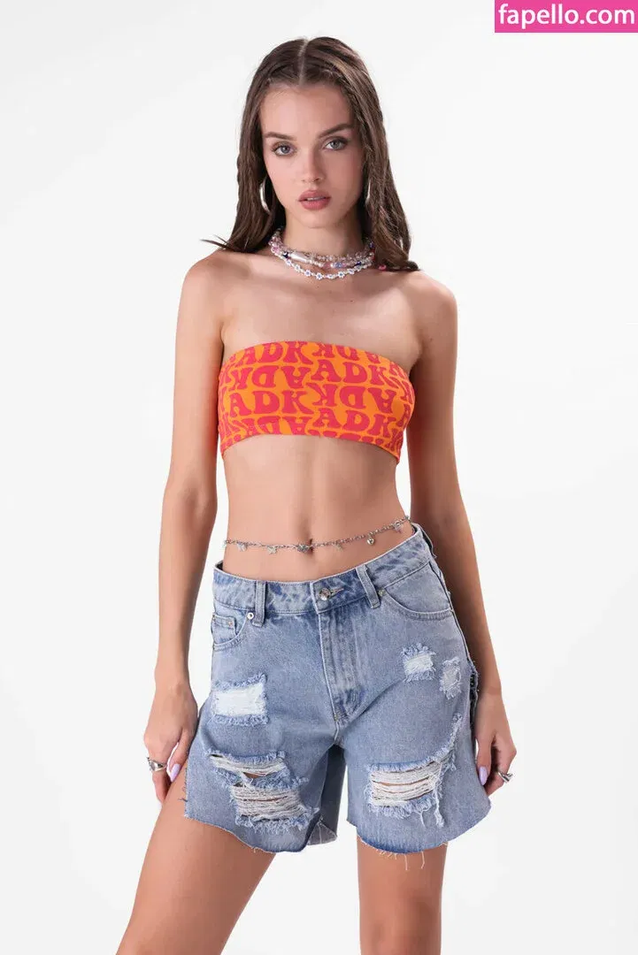 Anna Zak Onlyfans Photo Gallery 