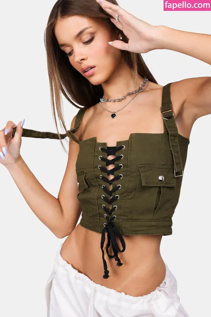 Anna Zak Onlyfans Photo Gallery 