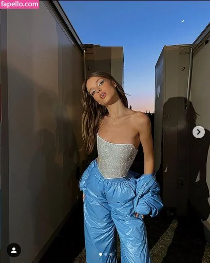 Anna Zak Onlyfans Photo Gallery 