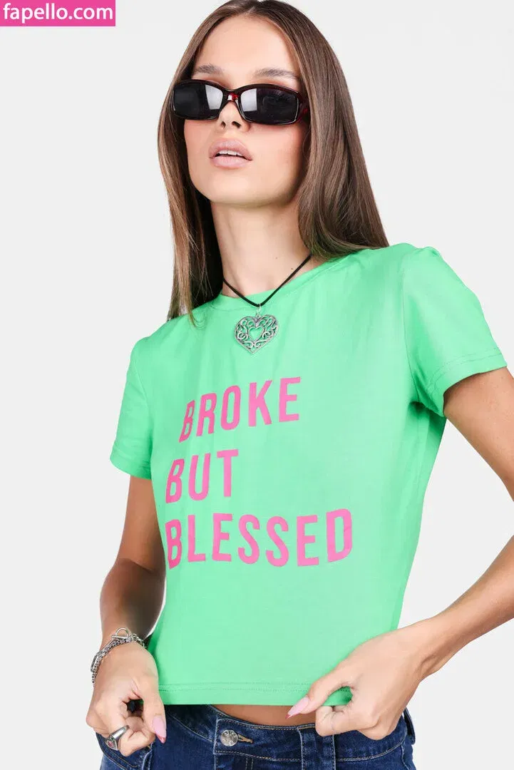 Anna Zak Onlyfans Photo Gallery 