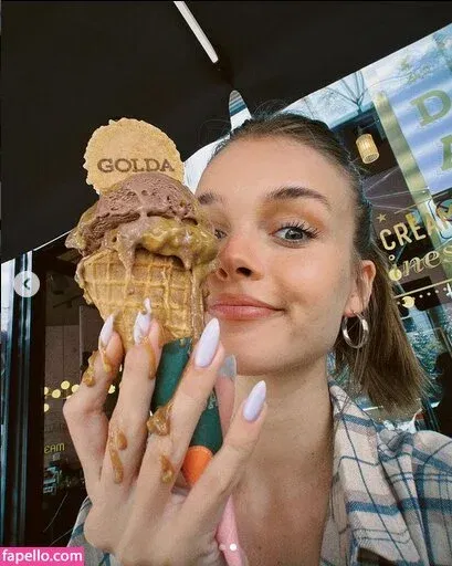 Anna Zak Onlyfans Photo Gallery 