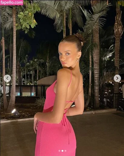 Anna Zak Onlyfans Photo Gallery 