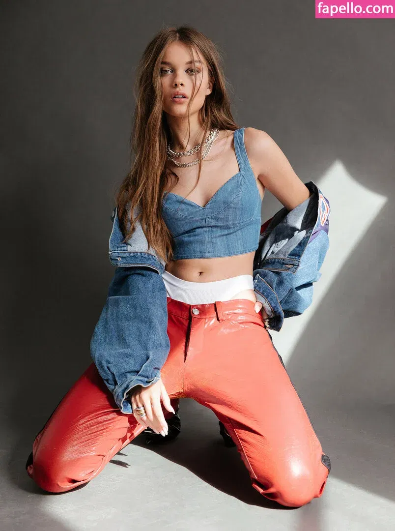 Anna Zak Onlyfans Photo Gallery 