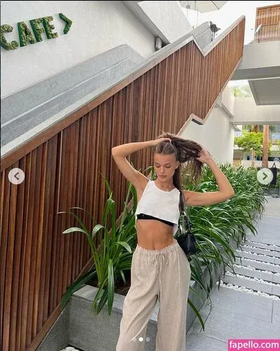 Anna Zak Onlyfans Photo Gallery 