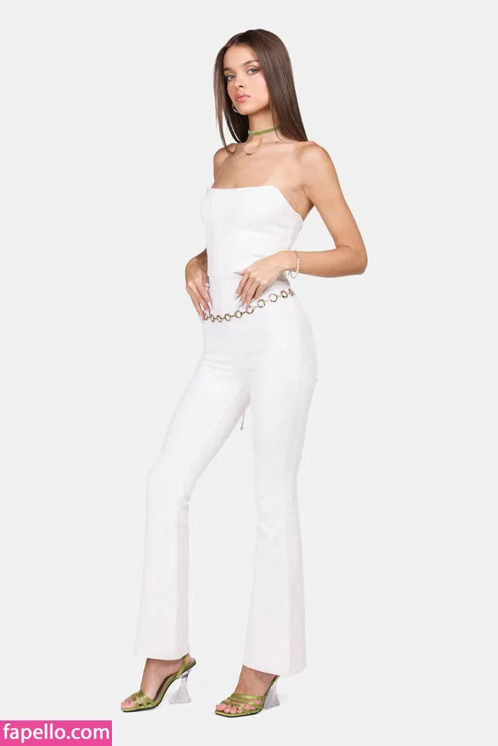 Anna Zak Onlyfans Photo Gallery 