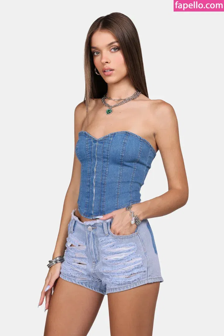 Anna Zak Onlyfans Photo Gallery 