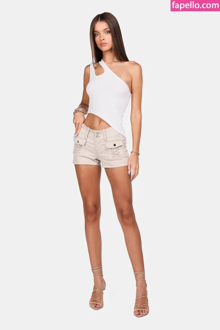 Anna Zak Onlyfans Photo Gallery 