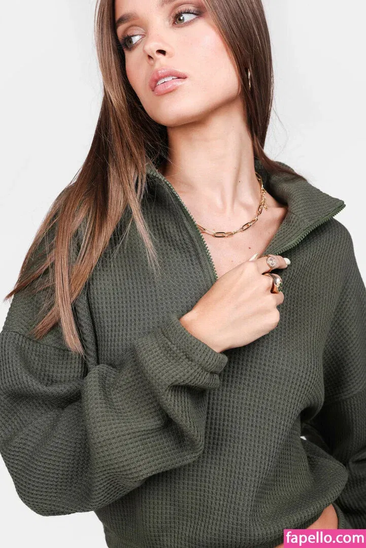 Anna Zak Onlyfans Photo Gallery 