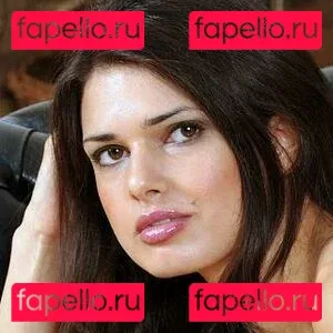 Zoi Gorman Onlyfans Photo Gallery 