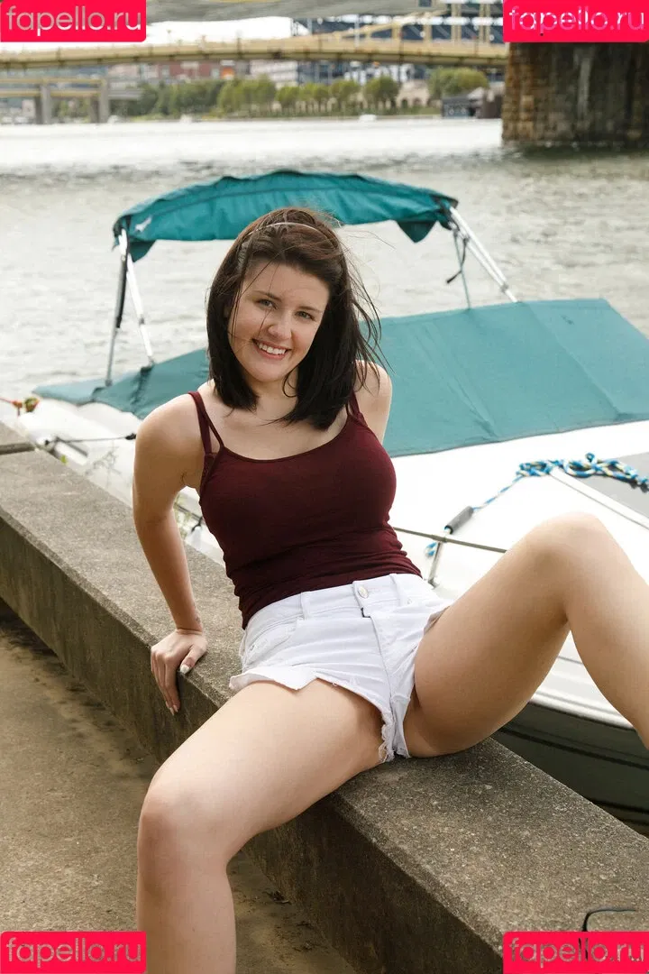 Michele James Onlyfans Photo Gallery 