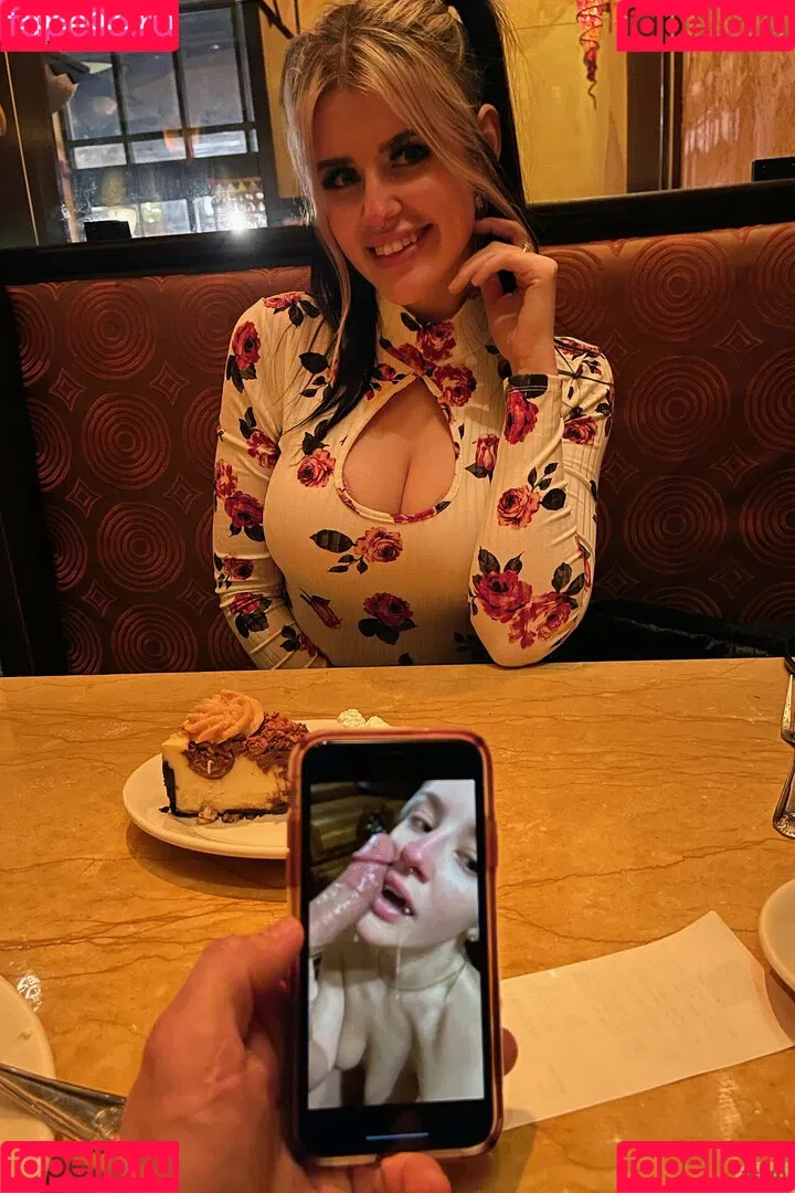 Michele James Onlyfans Photo Gallery 