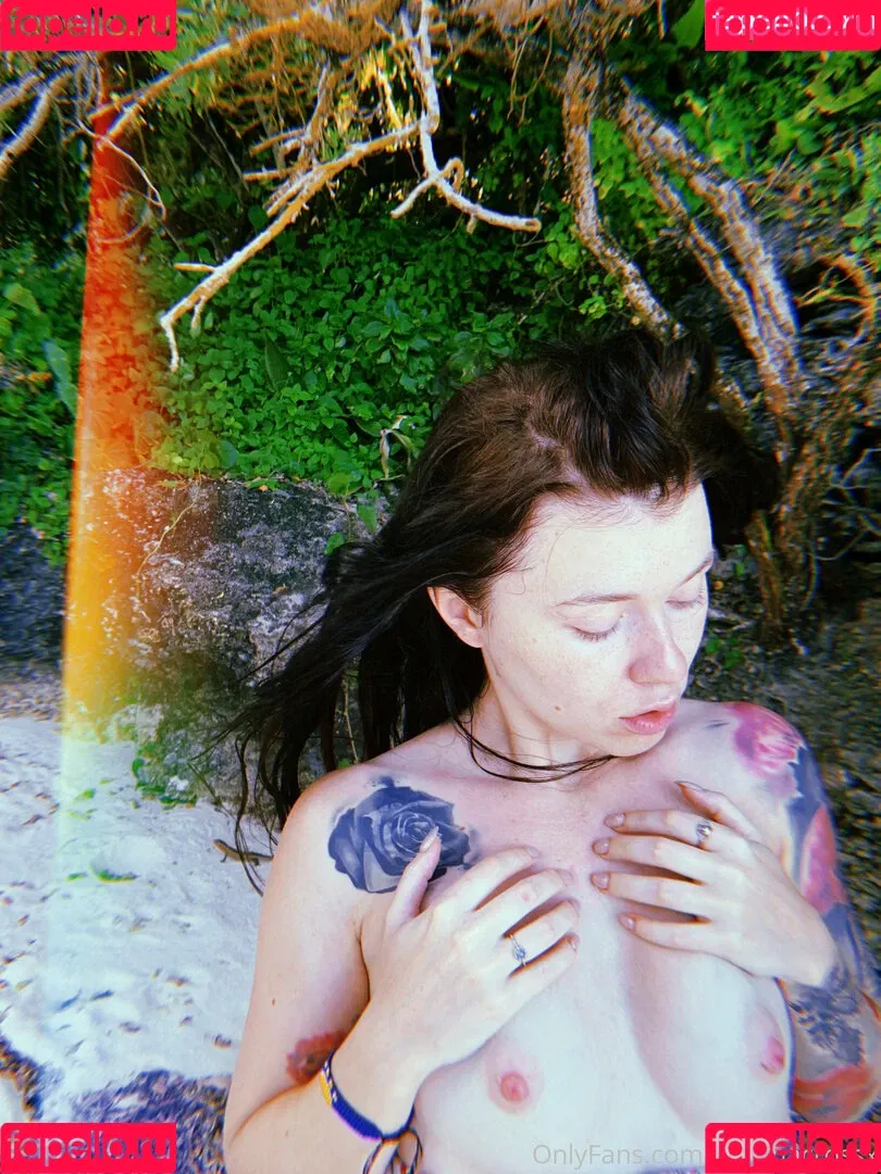 xmishacrossx Onlyfans Photo Gallery 