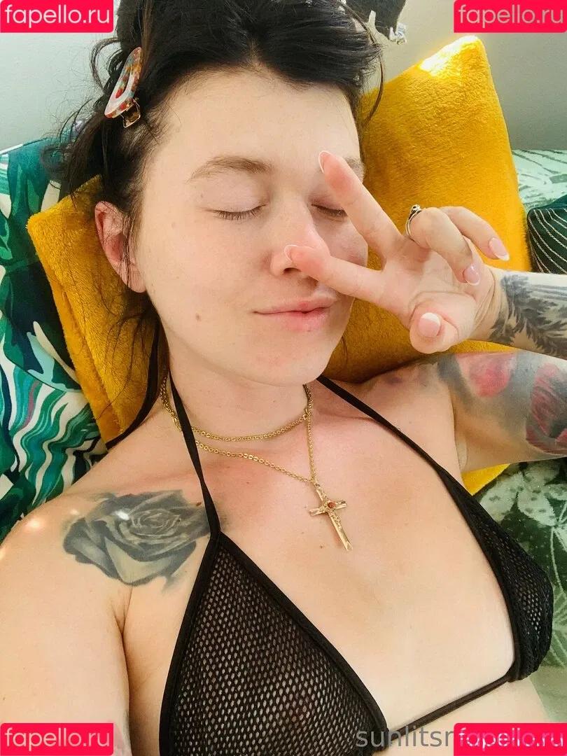 xmishacrossx Onlyfans Photo Gallery 