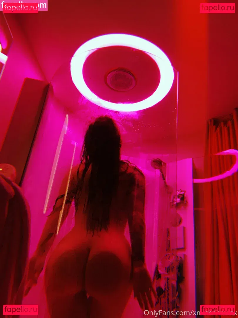 xmishacrossx Onlyfans Photo Gallery 