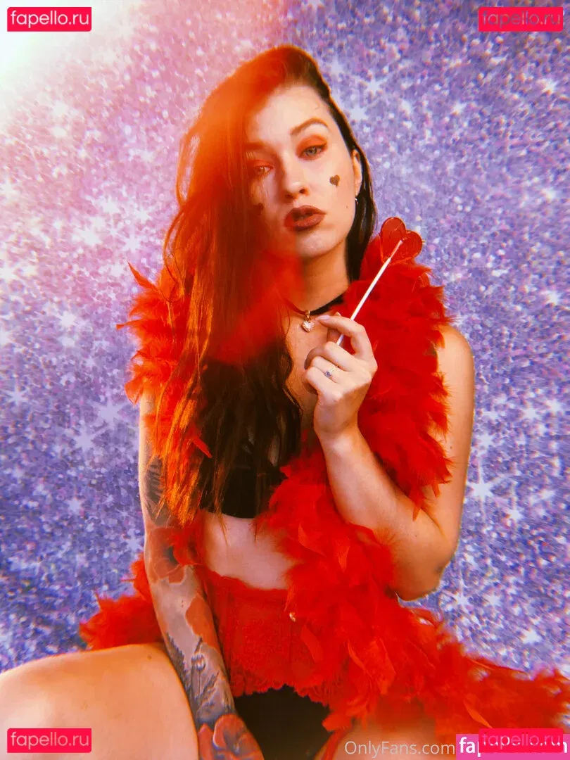 xmishacrossx Onlyfans Photo Gallery 