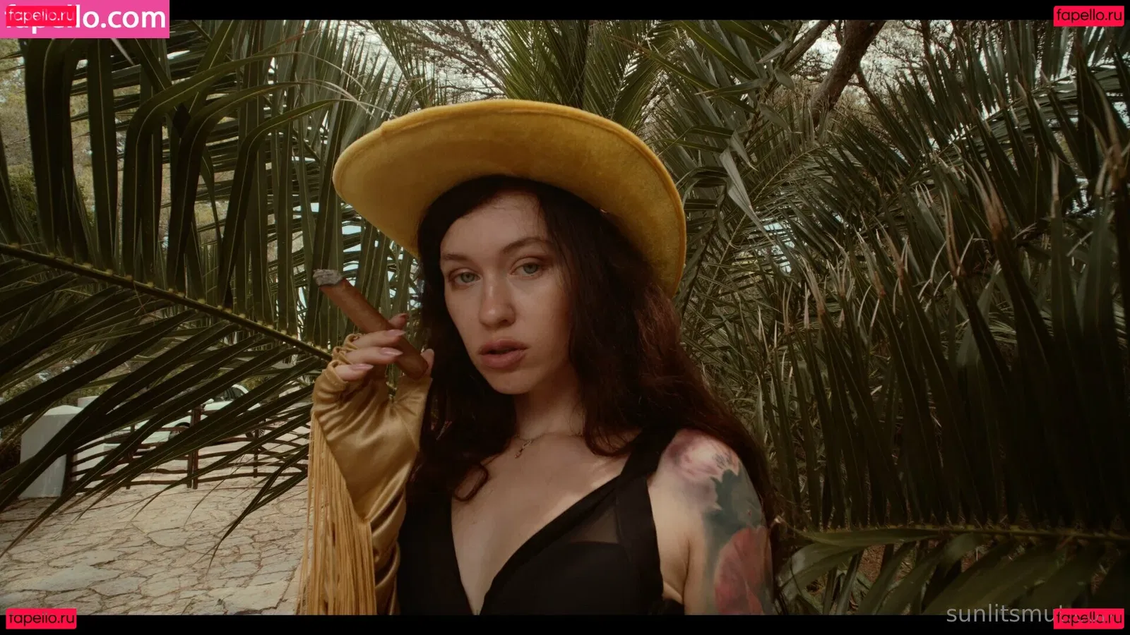 xmishacrossx Onlyfans Photo Gallery 