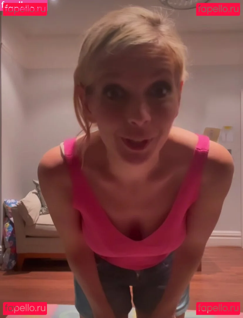 Rachel Riley Onlyfans Photo Gallery 