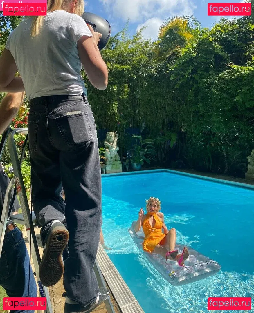 Rachel Riley Onlyfans Photo Gallery 