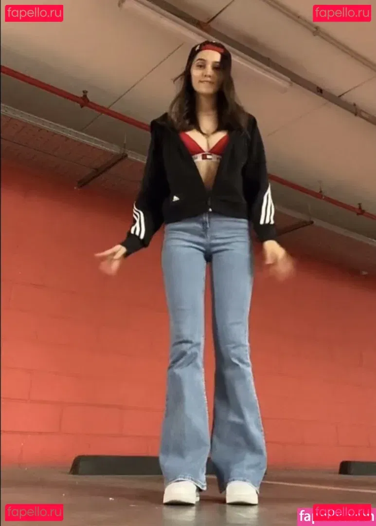 Ayodaniyy Onlyfans Photo Gallery 