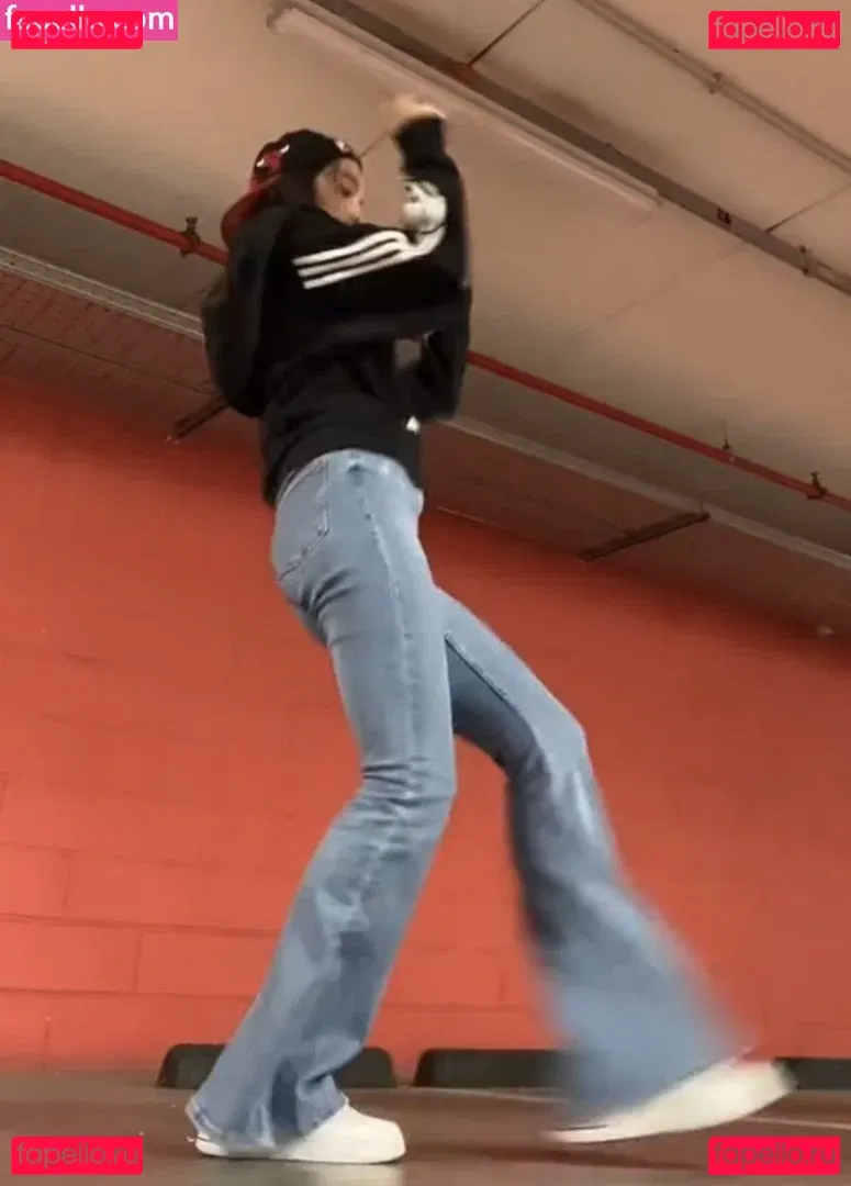 Ayodaniyy Onlyfans Photo Gallery 