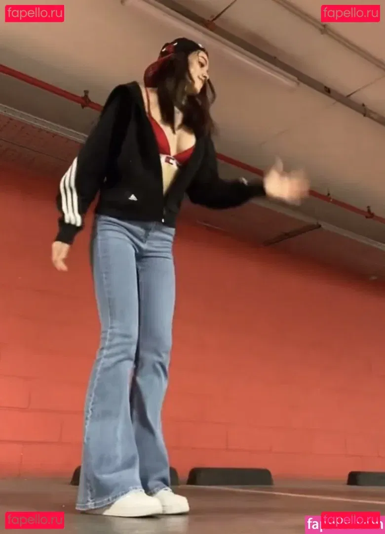 Ayodaniyy Onlyfans Photo Gallery 