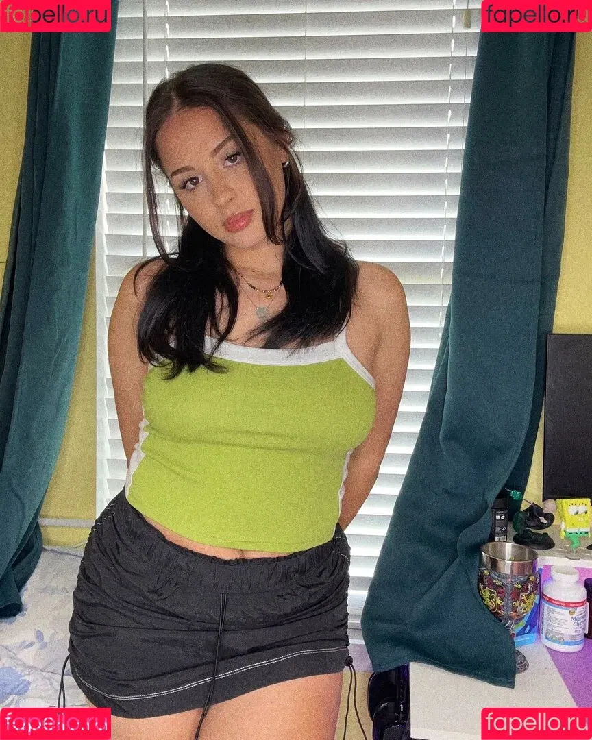 Stef Solari Onlyfans Photo Gallery 